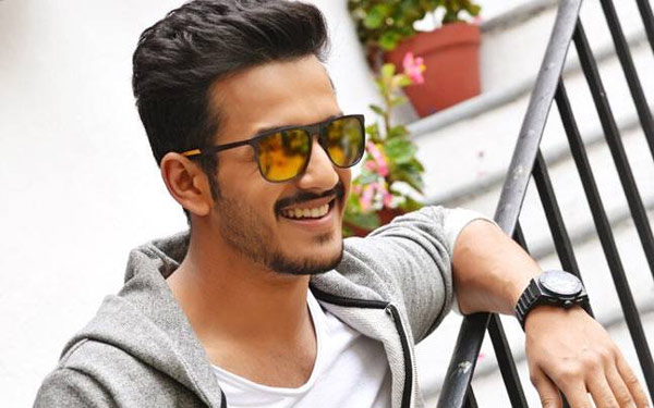 akhil,vikram k kumar,marriage functions,akhil engagement,akhil akkineni,akhil second film  అఖిల్ కి శుభకార్యాలే విఘ్నాలు..! 